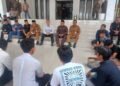 Temui Massa Aksi, Syarif Fasha Siap Kawal Laporan Dugaan Pencemaran Lingkungan di Muaro Jambi