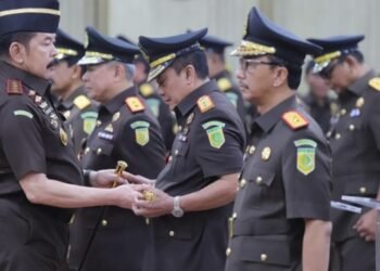 ST Burhanuddin Lantik 15 Kajati, Kasus Besar Diminta Ditangani Serius dan Tuntas