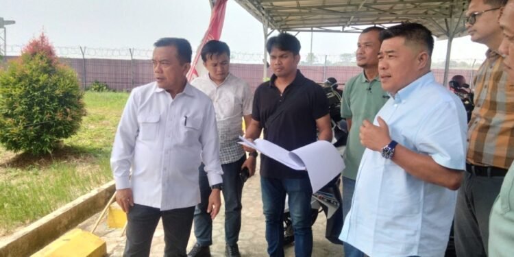 Al Haris Tinjau Pembangunan VIP Room Bandara Muara Bungo, Rp2,6 Miliar Digelontorkan