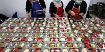 BGN Pangkas Sasaran MBG, 1.653 Sekolah Dicoret, 240 Ribu Masih Menunggu